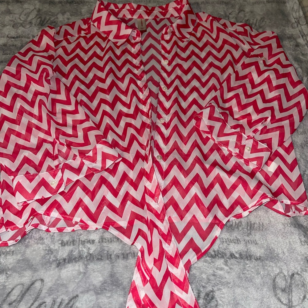 Cute coral top